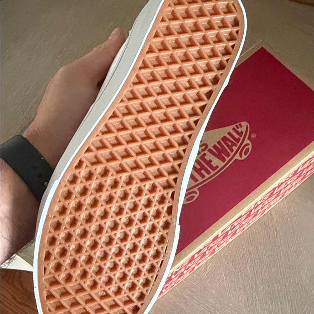 Vans Men's Classic White Sneakers - Picture 3 of 3